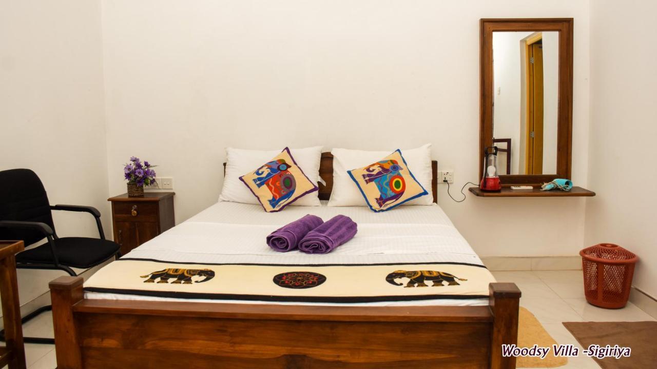 Woodsy Villa Sigiriya Esterno foto